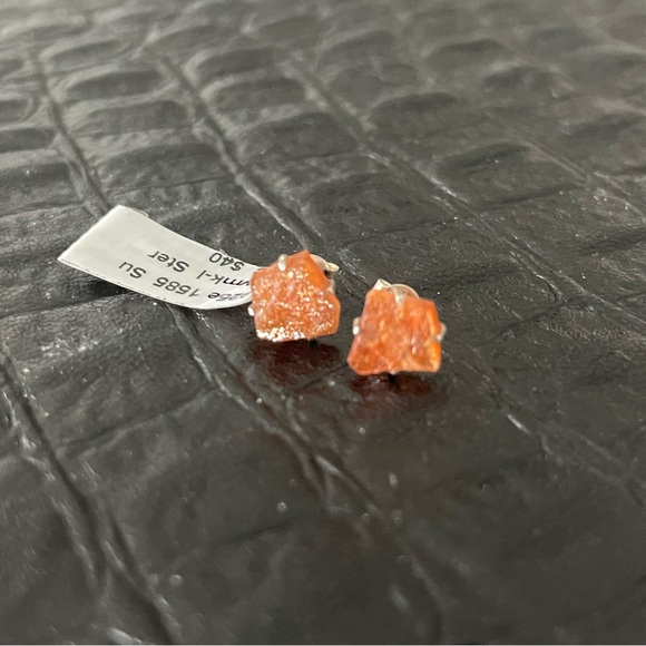 Sterling silver 925 one of a kind Sunstone rough earrings - Picture 2 of 8